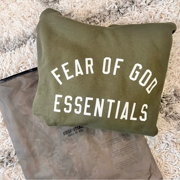 Fear of God Essentials Military Fleece Hoodie - Picture 13 of 13